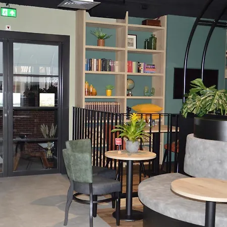 Hotel Rozenburg Отель 3*