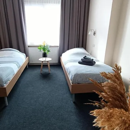 Hotel Rozenburg Отель