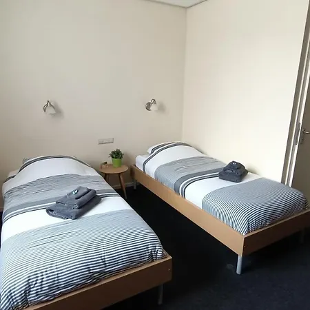 فندق Hotel Rozenburg