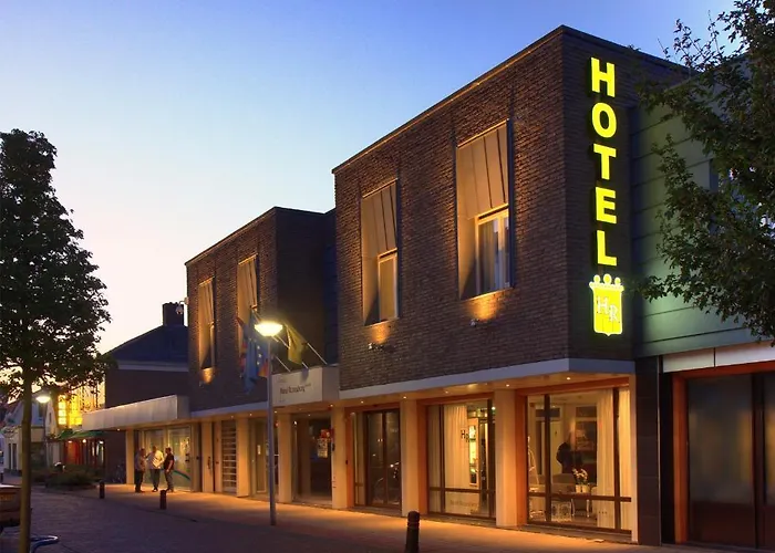 Hotel Rozenburg فندق 3*
