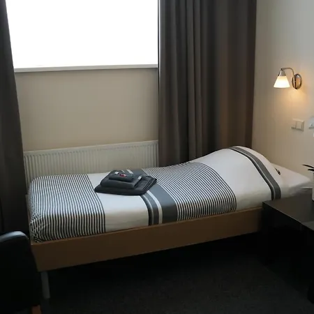 Hotel Rozenburg 3* Rozenburg