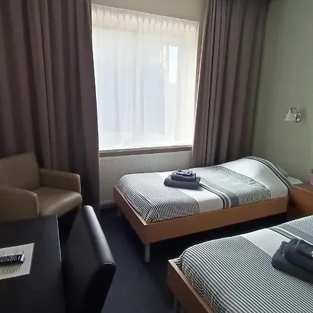 Hotel Rozenburg 3*