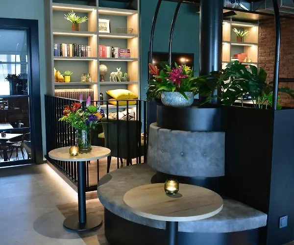 מלון Hotel Rozenburg Rozenburg